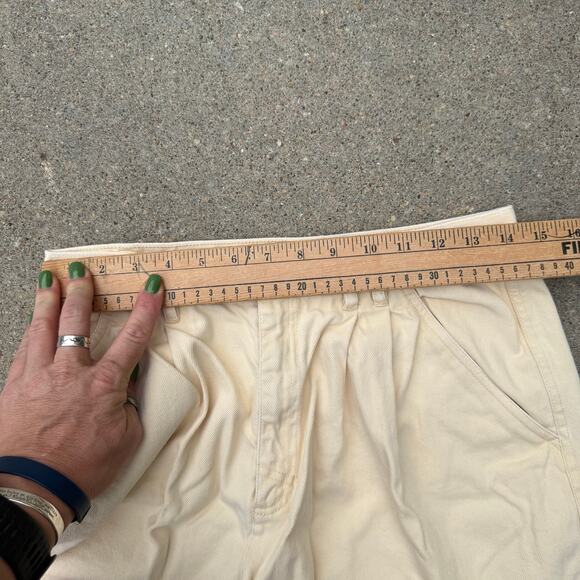 VTG 90s Liz Wear size 12 cotton butter cream yellow high rise pleated mom shorts - Picture 4 of 8